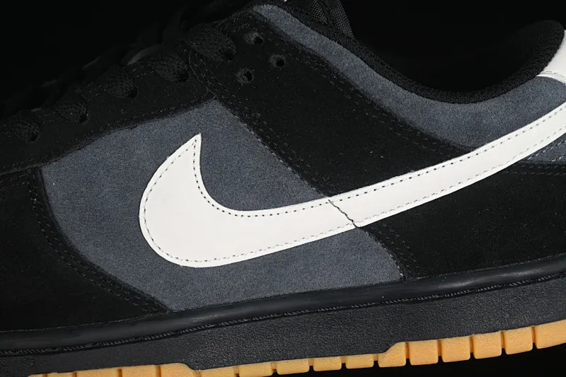 All categories Nk SB Dunk series Nk SB Dunk Low low-top sneakers Nike Dunk Low black and gray color low-top casual sneakers HQ1931-001